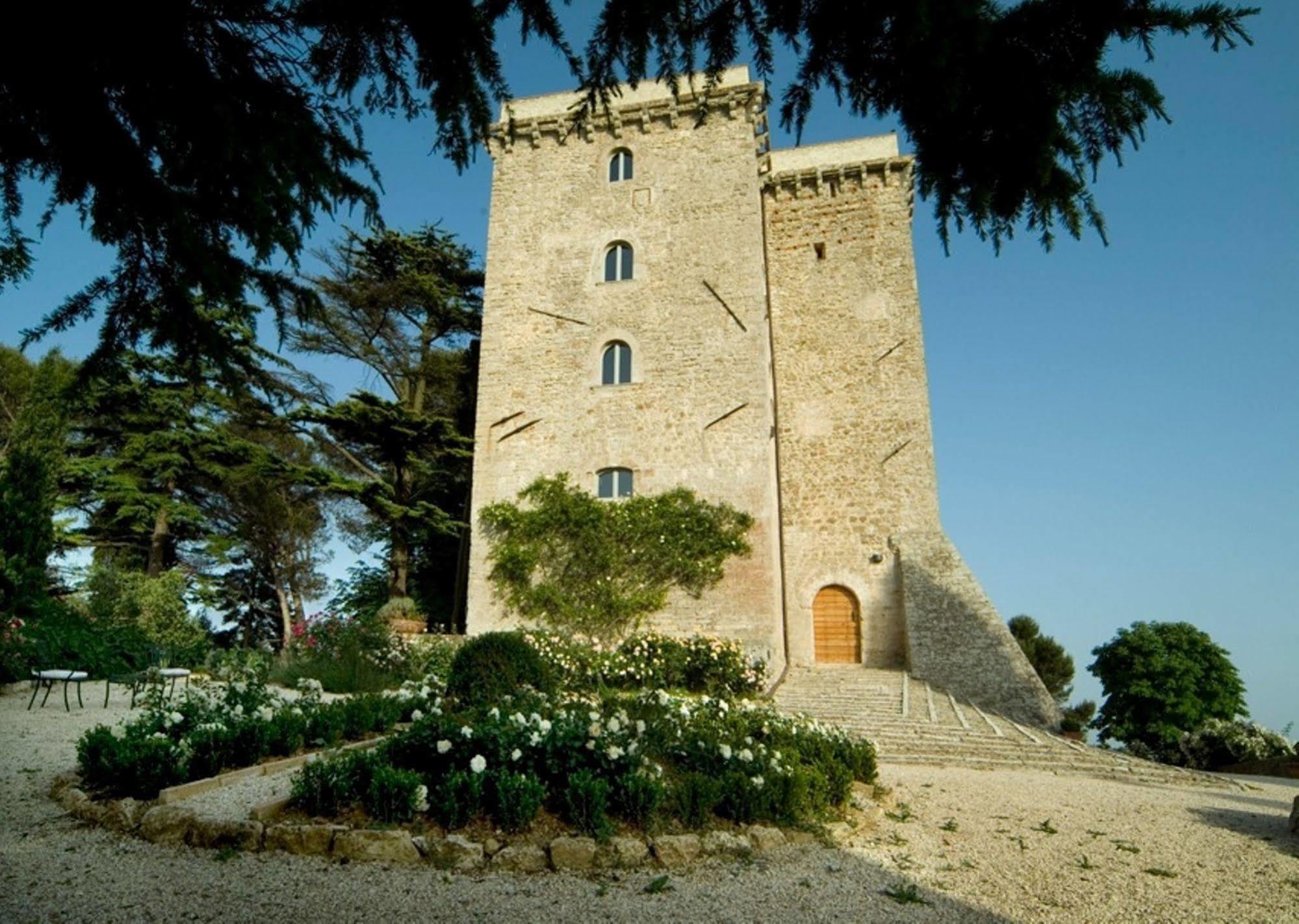 Torre Almonte Apart otel Todi Dış mekan fotoğraf