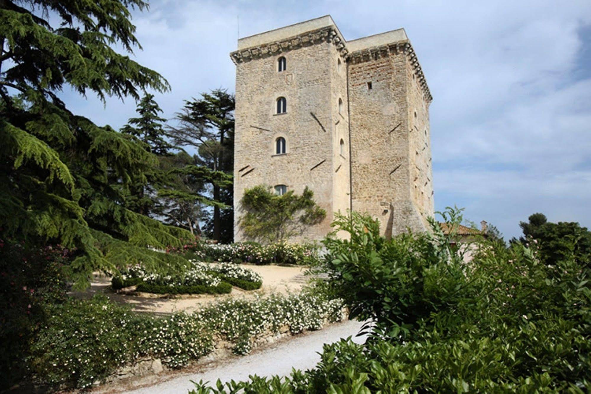 Torre Almonte Apart otel Todi Dış mekan fotoğraf